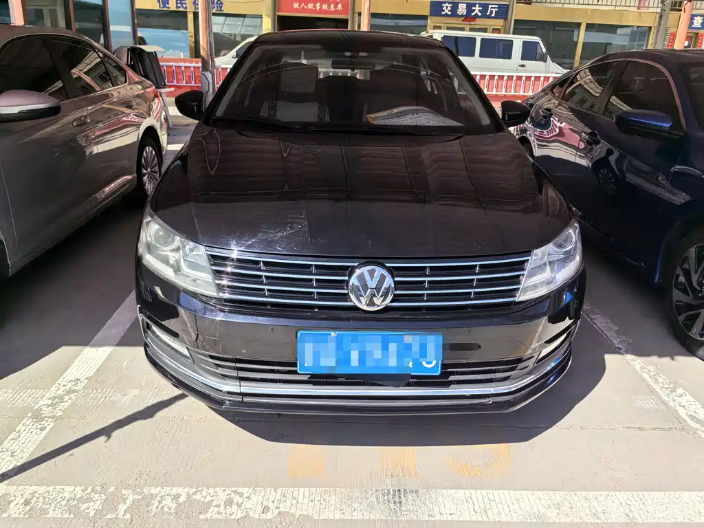 Lavida 2015 230TSI DSG Comfort