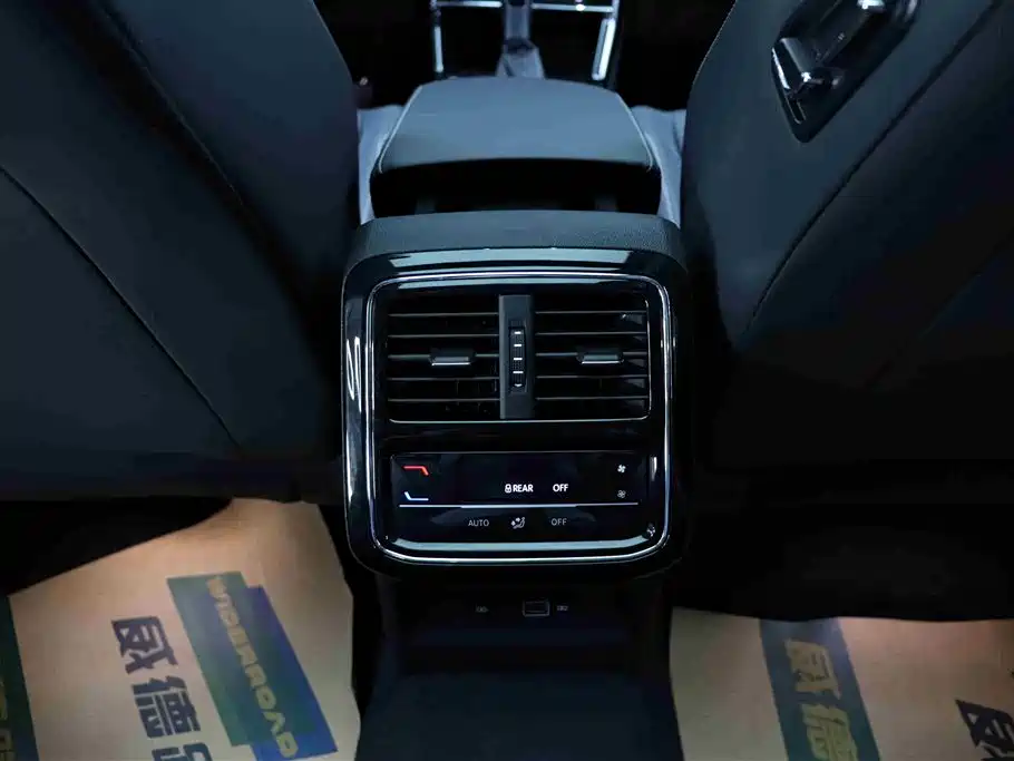 Volkswagen Passat 2025 380TSI Longteng Edition
