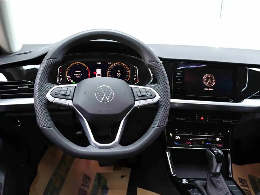 Volkswagen Passat 2025 380TSI Longteng Edition
