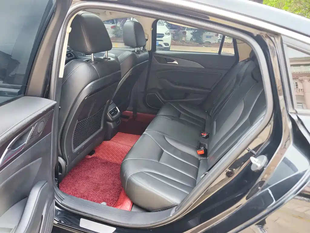 Hongqi H5 2022 Classic Edition Facelift 1.5T DCT Qiyun Edition