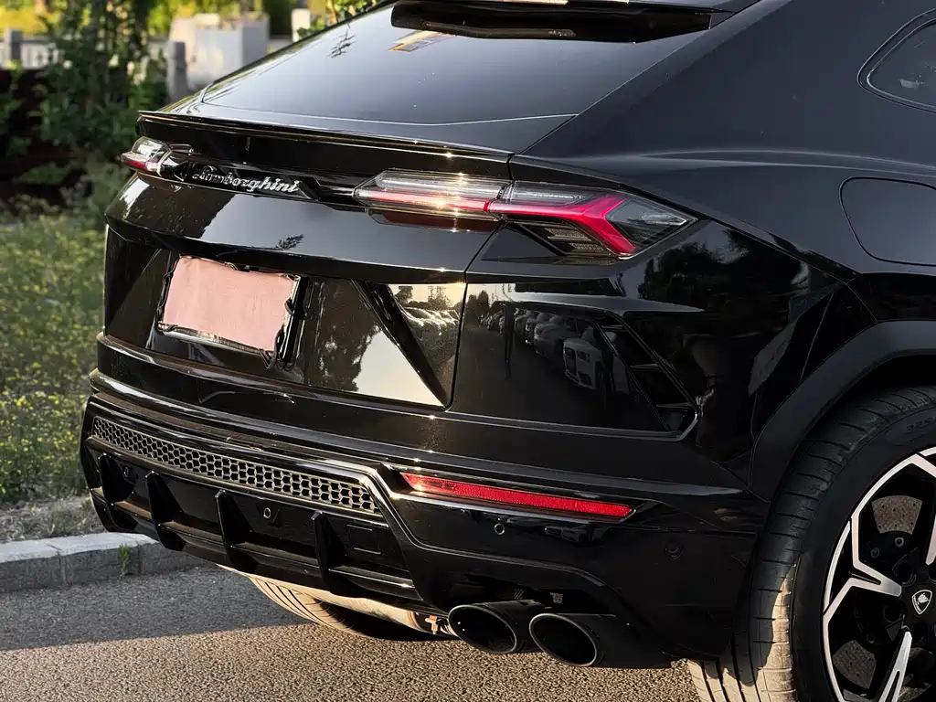 Lamborghini Urus 2018 4.0T V8