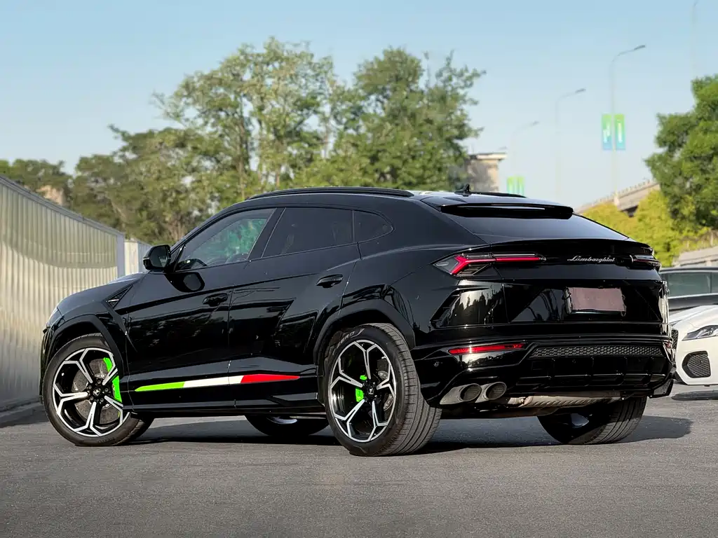 Lamborghini Urus 2018 4.0T V8