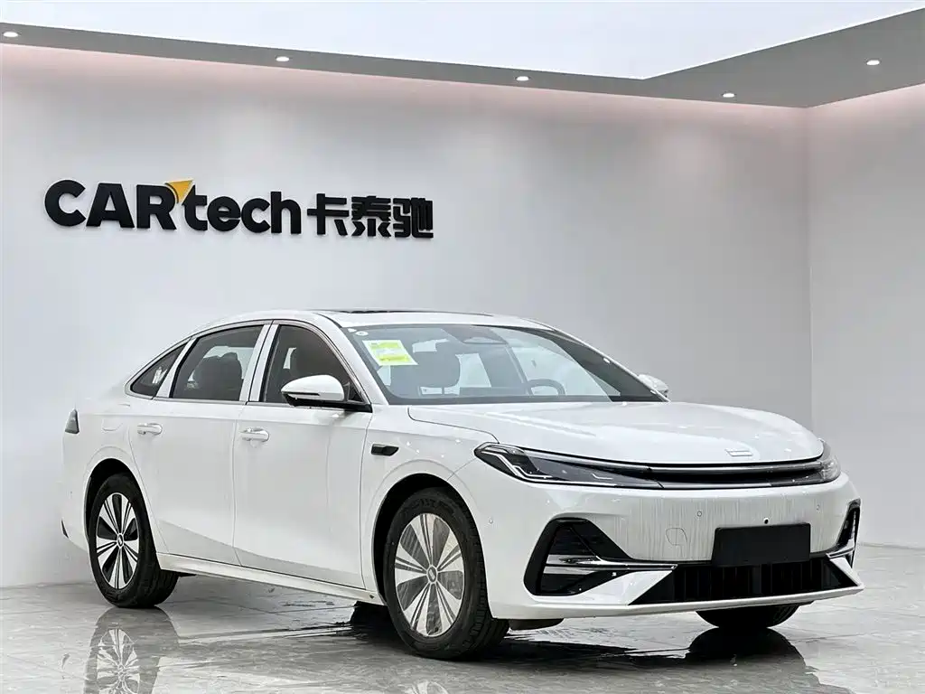 Geely Galaxy A7 EM 2025 EM-i 150km Explorer+ Edition