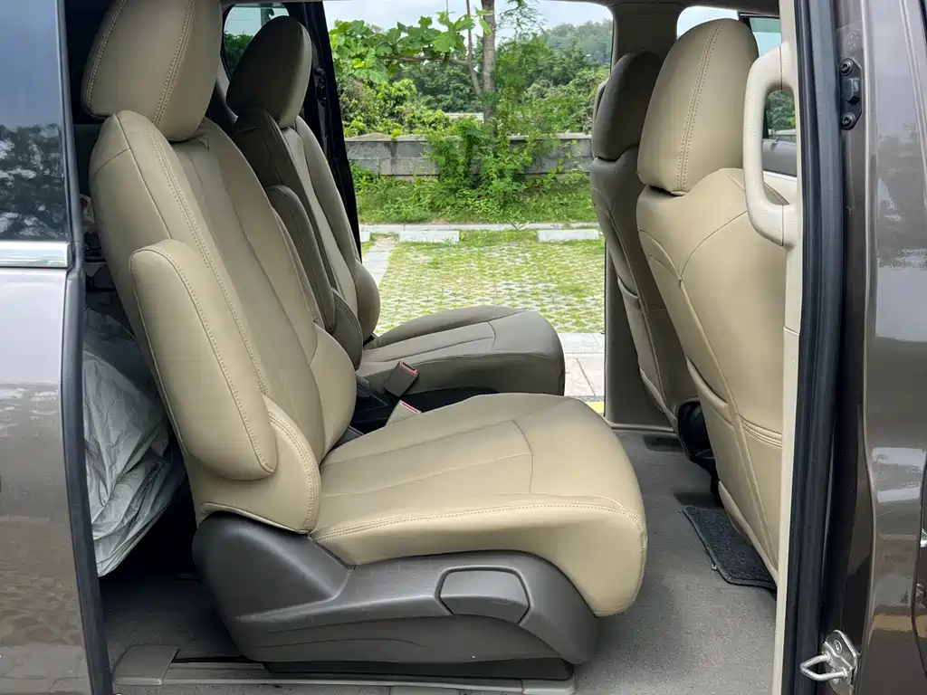 Buick GL8 2013 2.4L LT Luxury Business Executive Edition