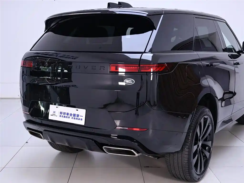 Range Rover Sport 2025 400PS Hidden Edge Special Edition