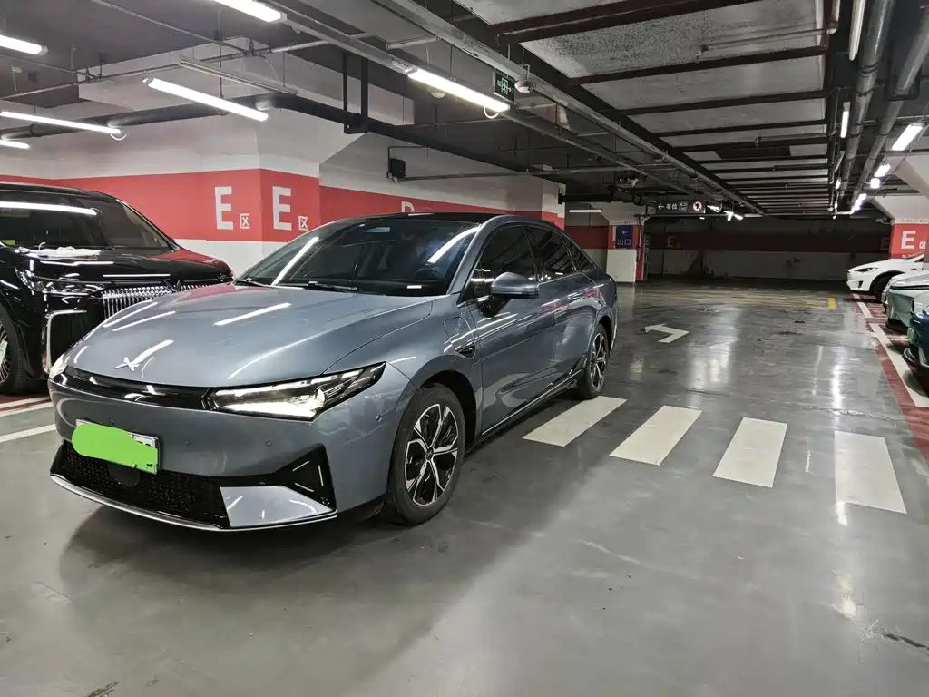 XPeng P5 2021 550P
