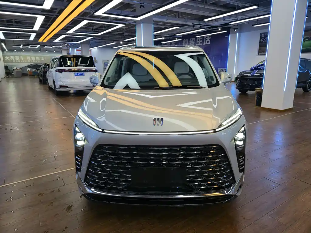 Buick GL8 PHEV 2024 Lu Zun Luxury Edition 7-Seater
