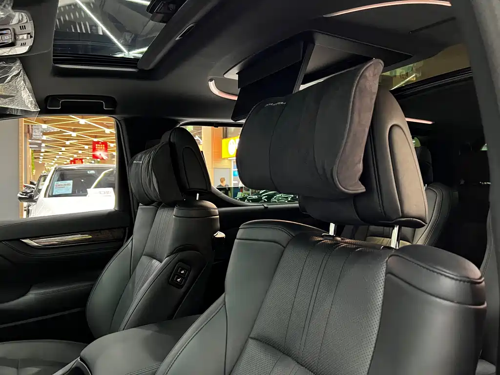 2021 Toyota Vellfire Crown Hybrid 2.5L HV Supreme Edition