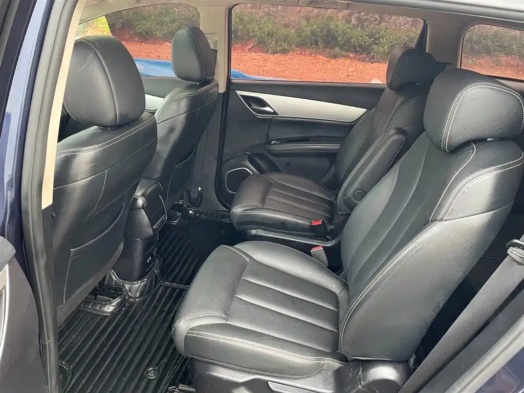 BYD Song MAX 2021 Upgraded Edition 1.5T Automatic Luxury 7-Seater