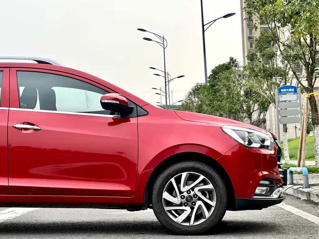 JAC Refine S2 2015 1.5L Manual Luxury