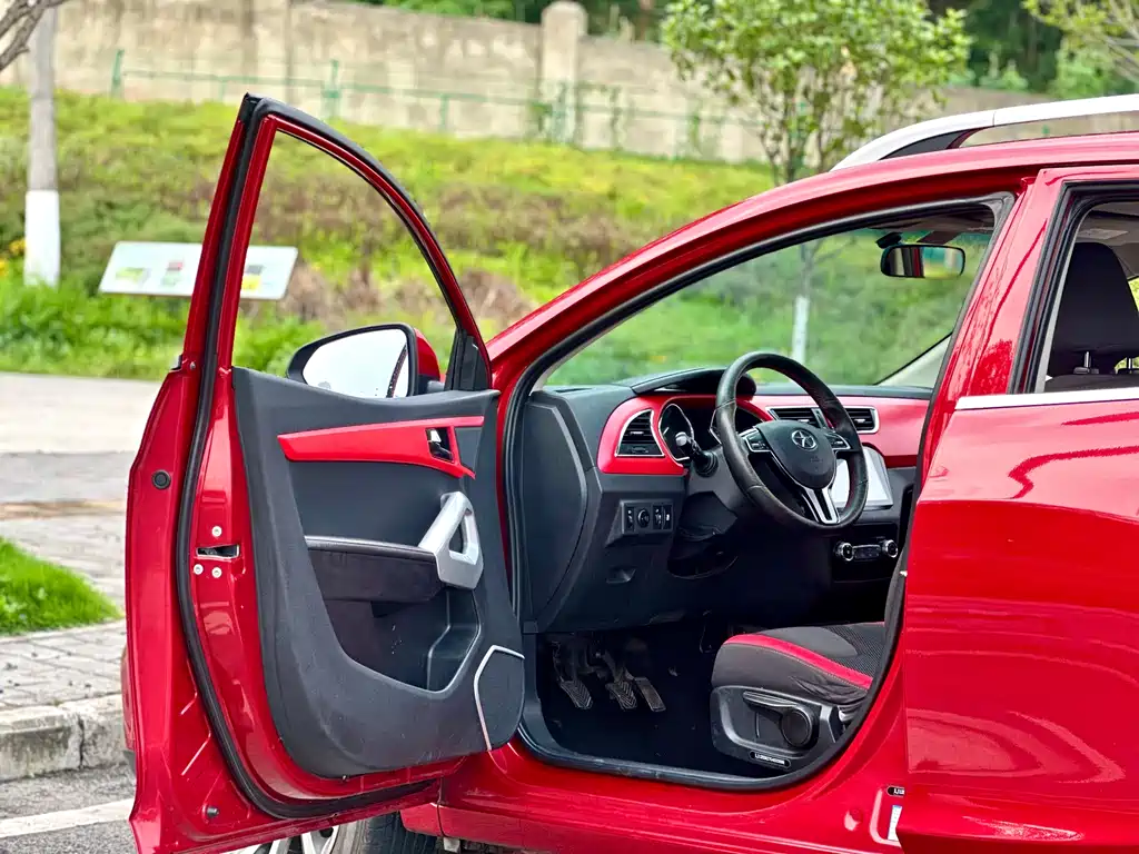 JAC Refine S2 2015 1.5L Manual Luxury