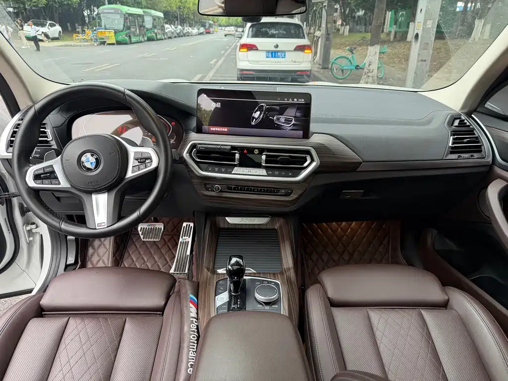 BMW X3 2022 xDrive30i Leading Edition M Night Shadow Package