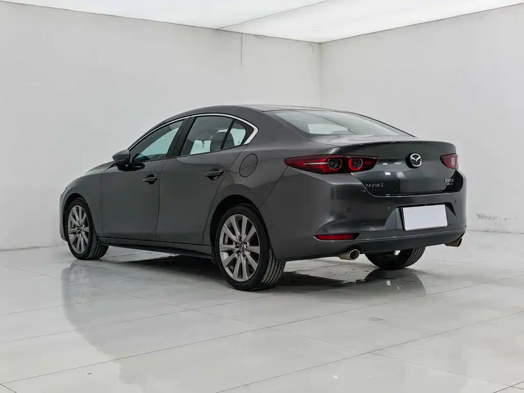 Mazda 3 Axela 2022 2.0L Automatic Zhiyao Edition