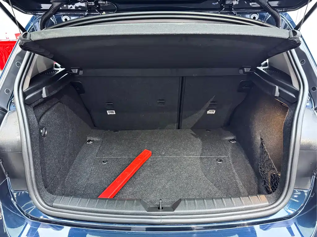 BMW 1 Series (import) 2015 120i Leading Edition