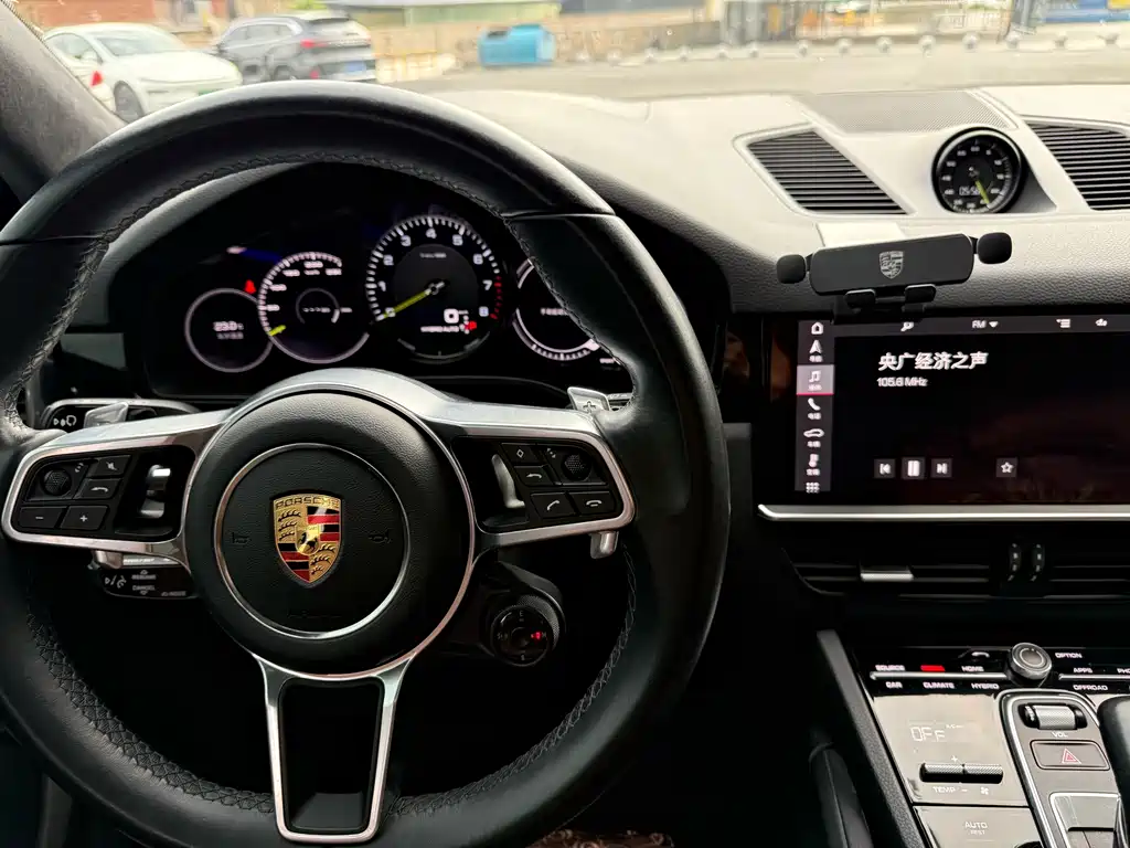 Porsche Cayenne E-Hybrid 2021 2.0T