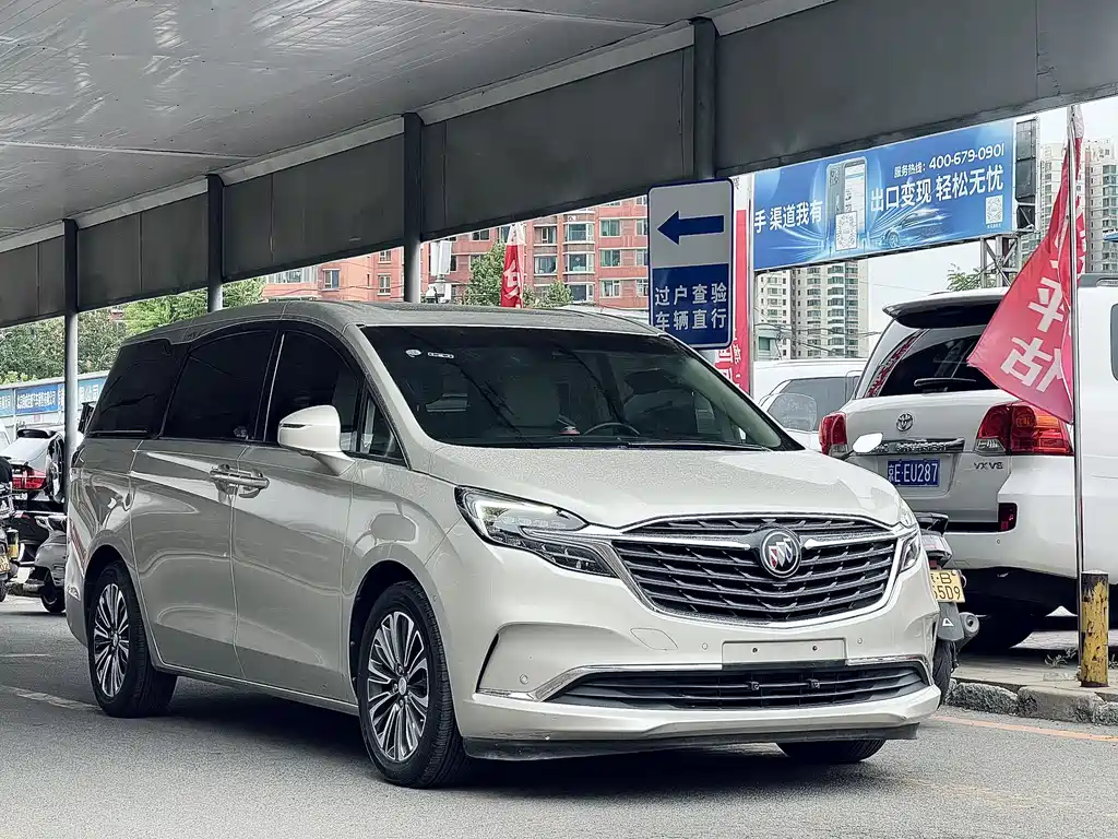 Buick GL8 2022 ES Luxury 653T