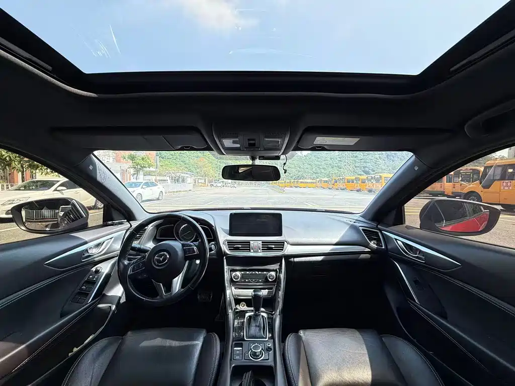 Mazda CX-4 2016 2.0L Automatic FWD Blue Sky Taste Edition