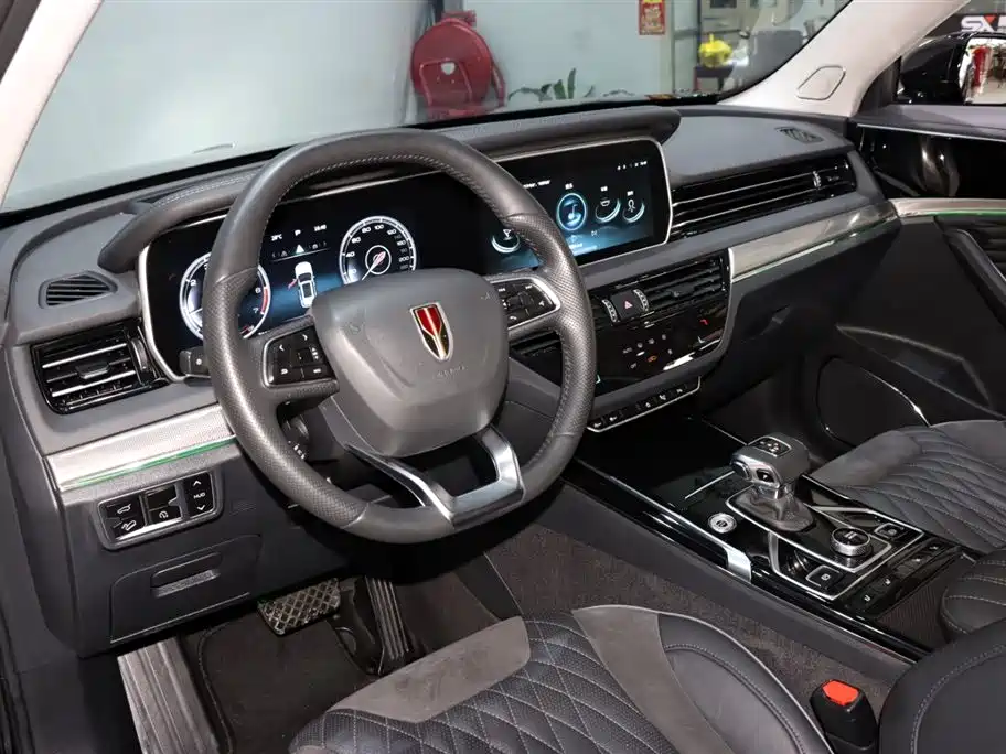 Hongqi HS5 2022 Facelift 2.0T ZhiLian QiXiang Edition