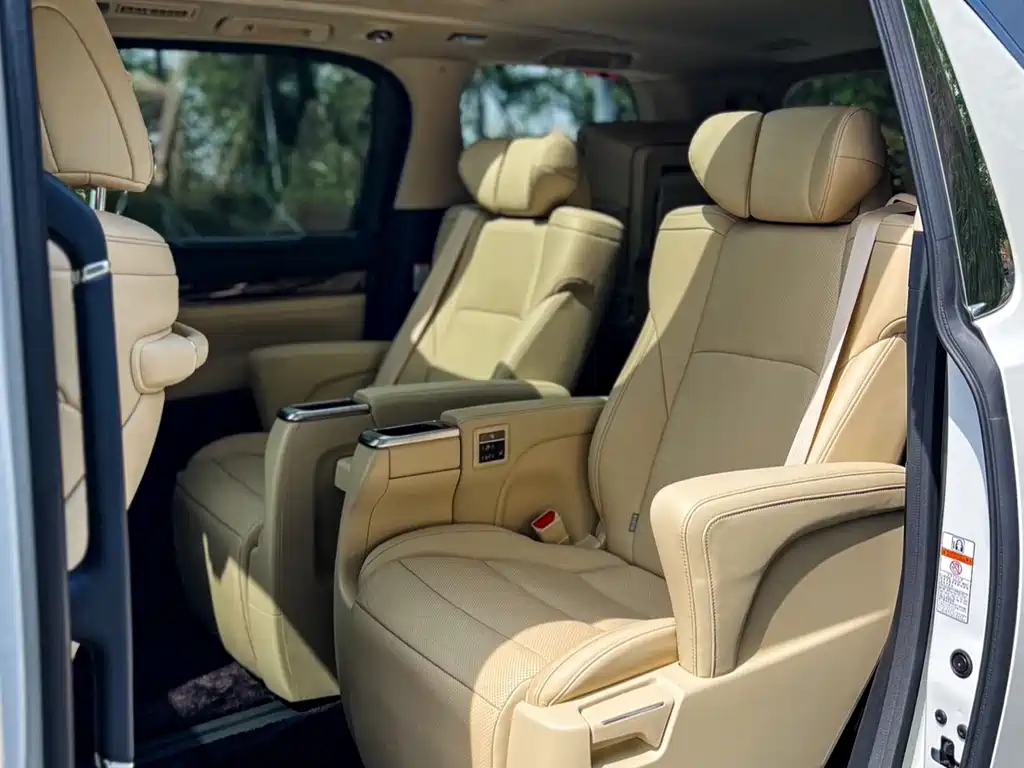 Alphard 2021 Hybrid 2.5L Luxury Edition