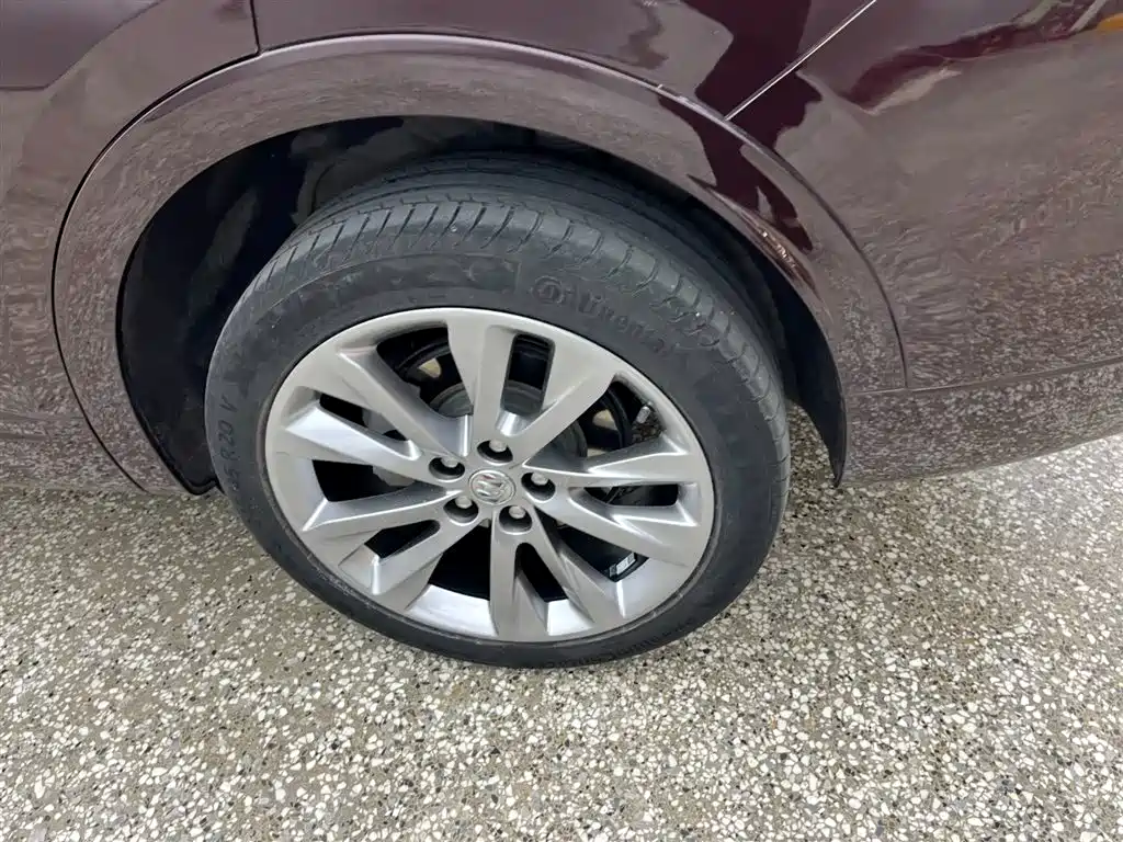 Buick Envision Plus 2021 Avenir 7-Seater