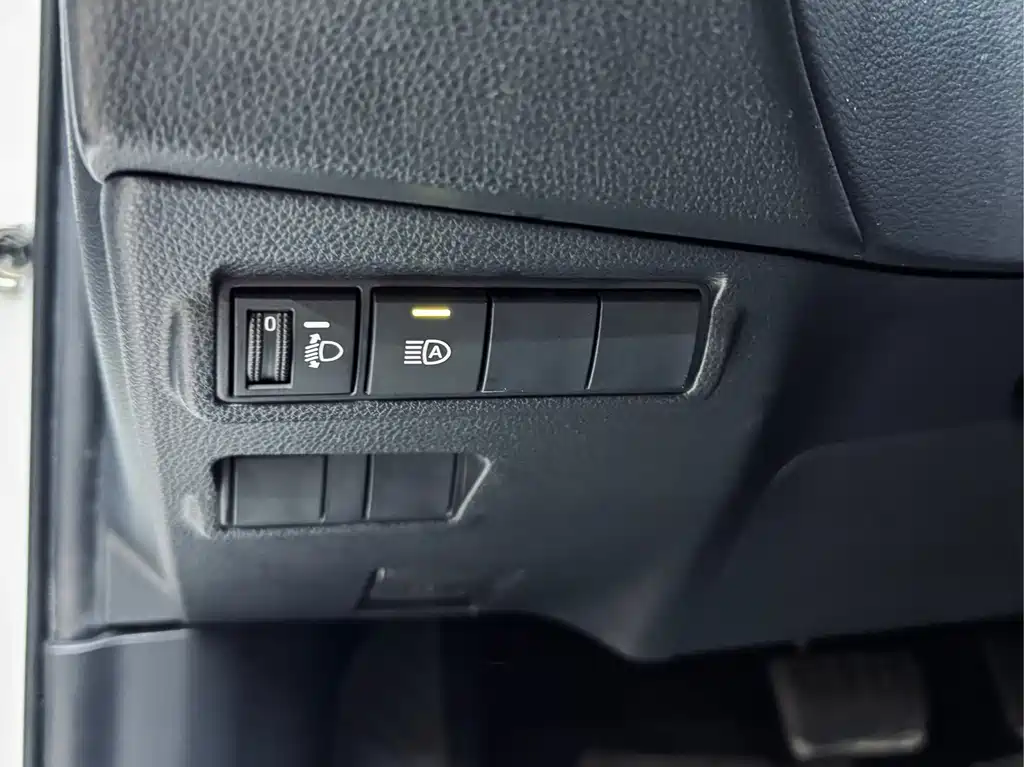 Frontlander 2023 2.0L CVT Luxury Edition