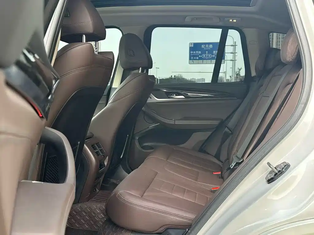 BMW X3 2021 xDrive30i Leading Edition M Sport Package