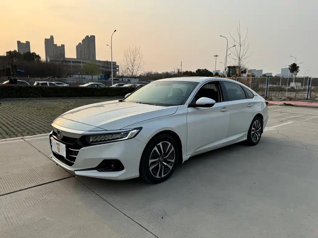 2022 Honda Accord Hybrid 2.0L Sharp Leading Edition