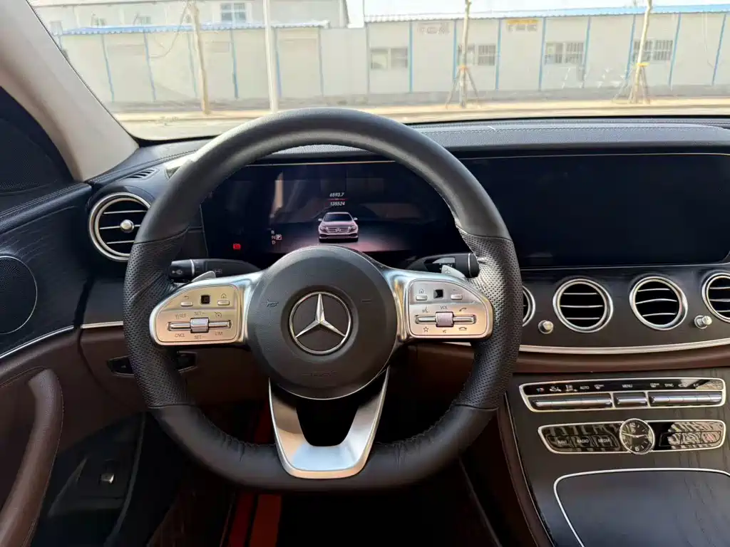 Mercedes-Benz E-Class 2020 E 260 L Sport
