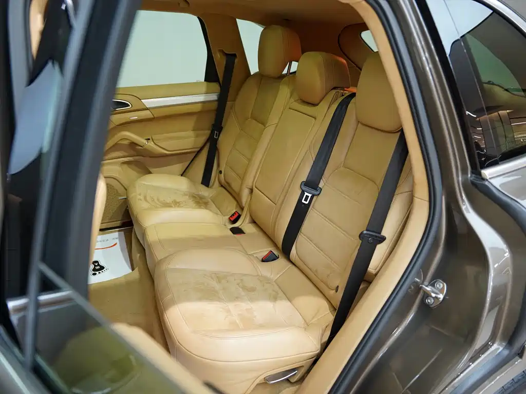 Porsche Cayenne GTS 4.8L 2012