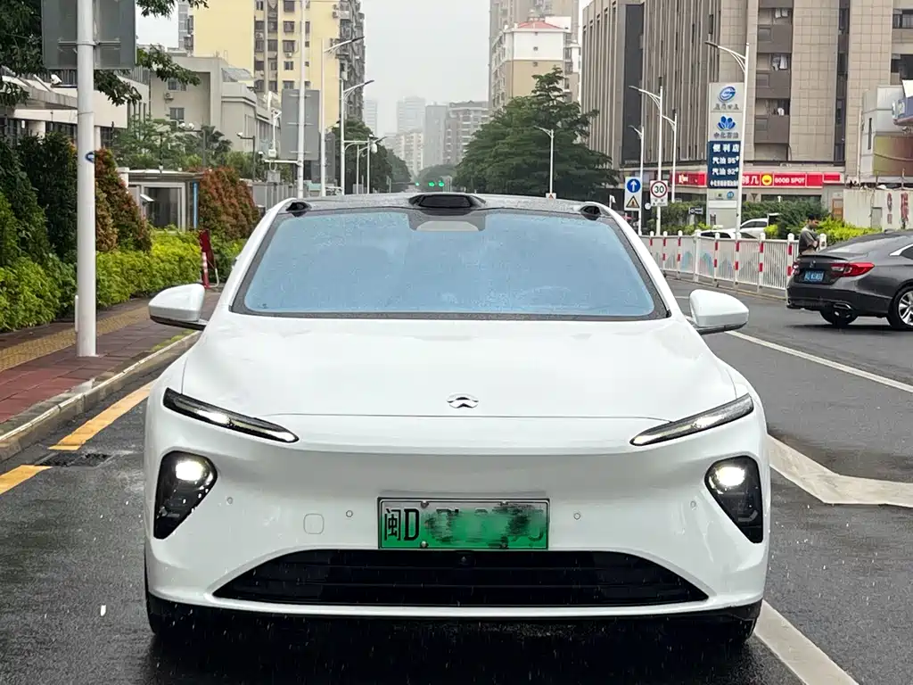 NIO ET7 2024 75kWh Executive Signature Edition