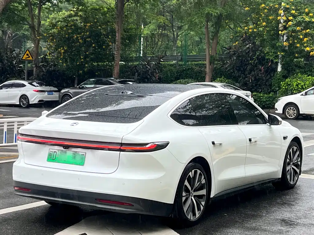 NIO ET7 2024 75kWh Executive Signature Edition