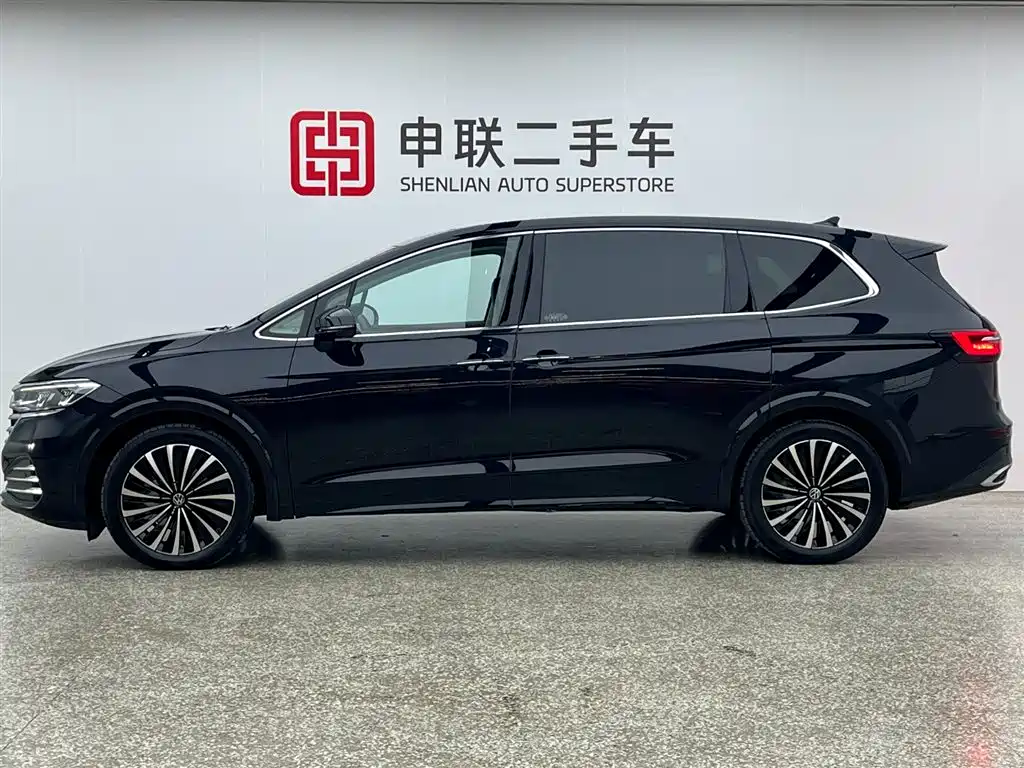 Viloran 2024 380TSI Prestige Edition