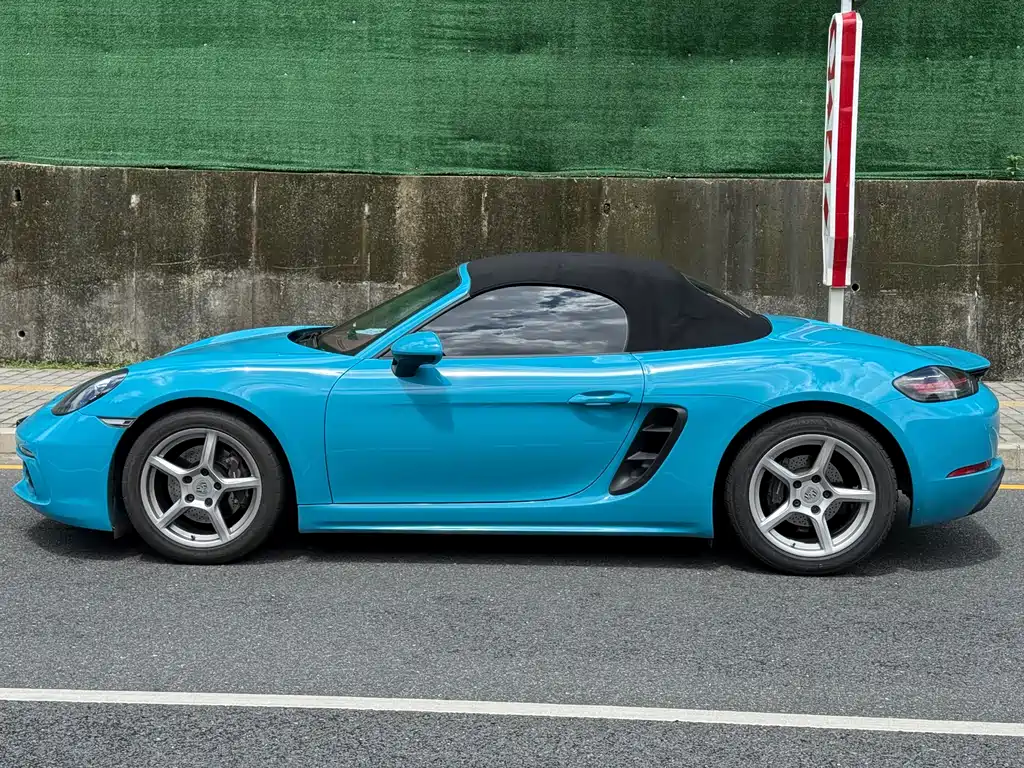 Porsche 718 Boxster 2.0T 2020