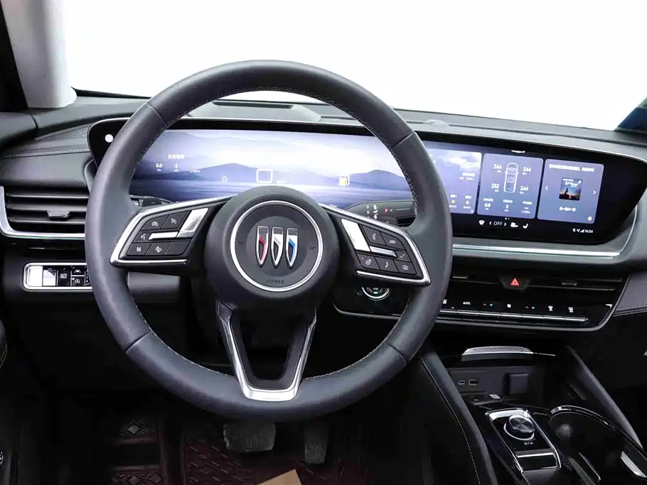 Buick Envision Plus 2025 28T FWD Platinum Edition