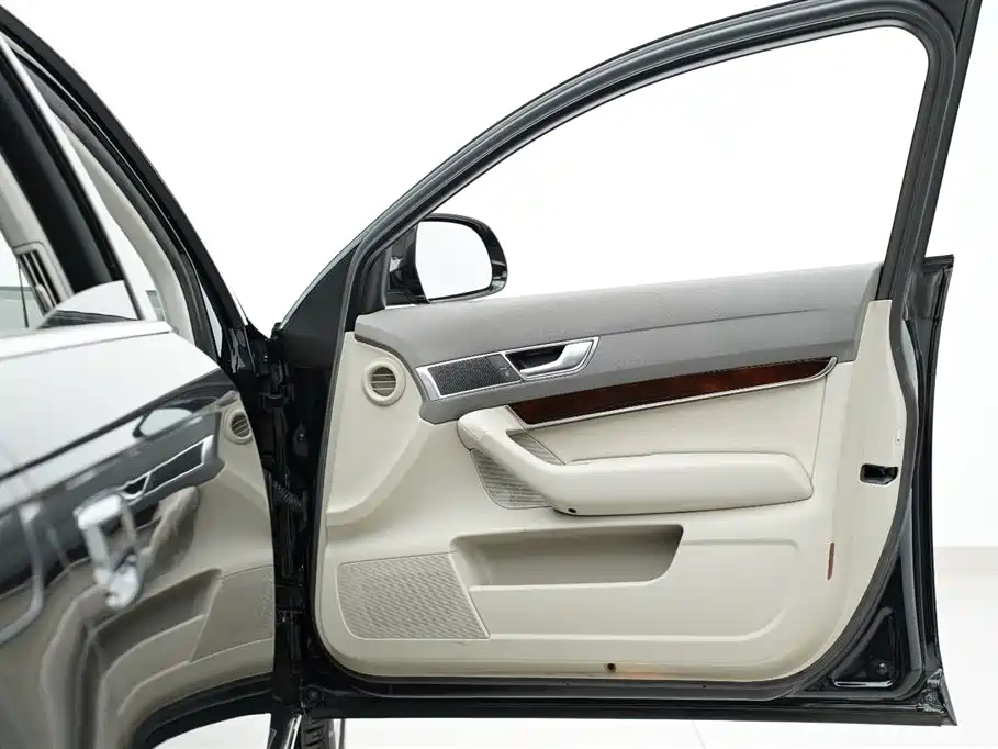 Audi A6L 2010 2.4L Technology Trim