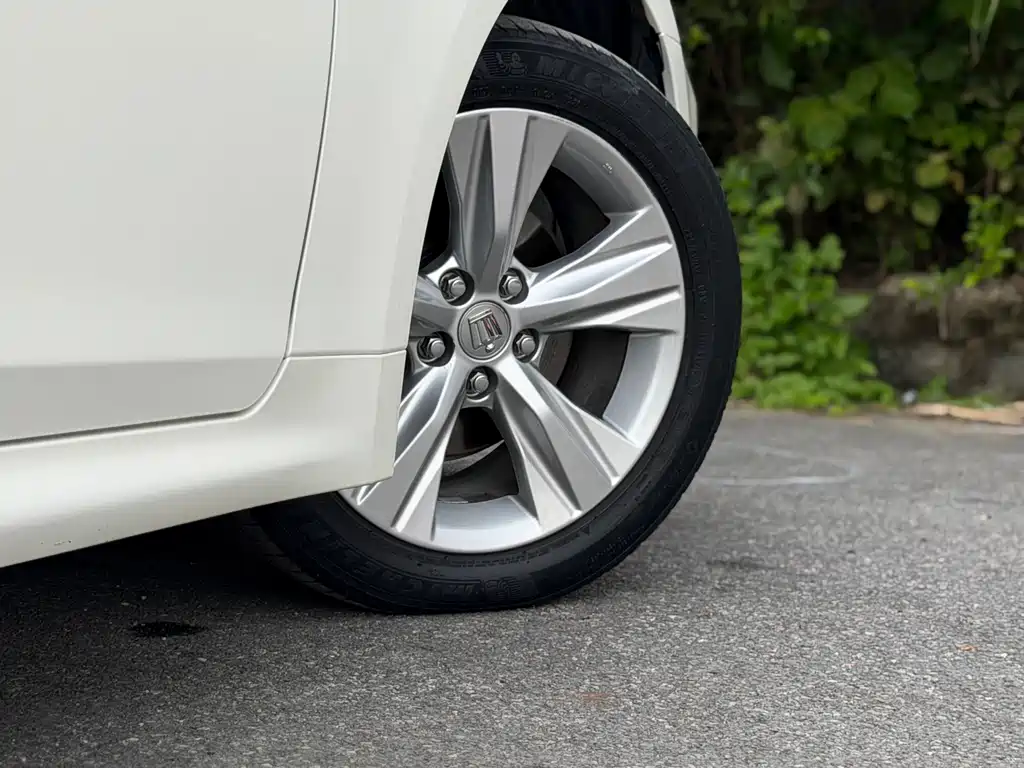 Toyota Crown 2015 2.0T Fashion Edition