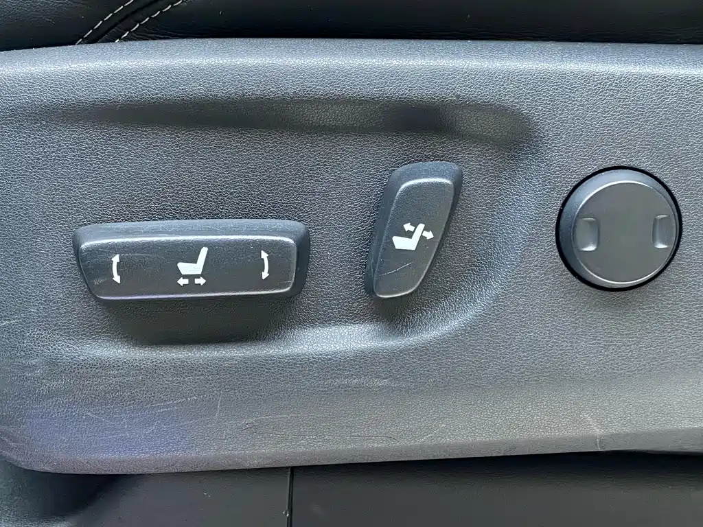 Prado 2018 3.5L Automatic TX-L Rear-Mounted Spare Tire