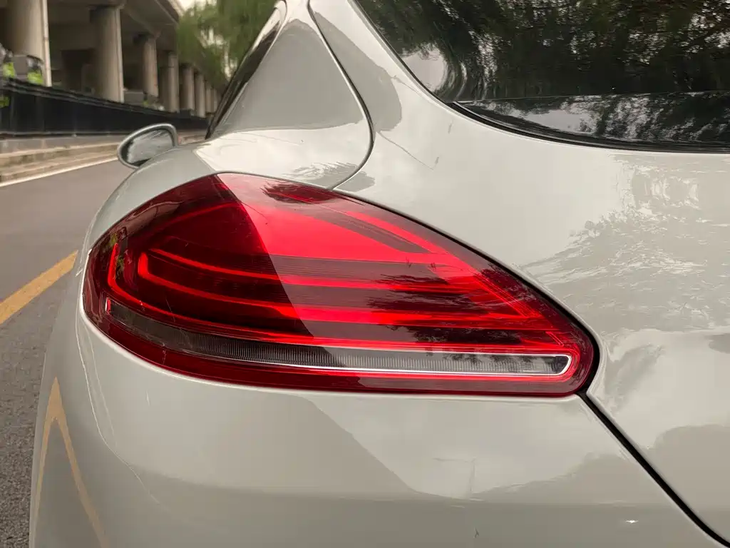 Porsche Panamera 2014 3.0T