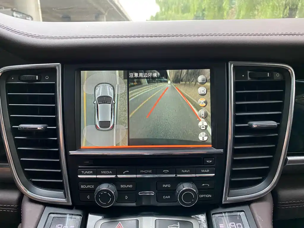 Porsche Panamera 2014 3.0T