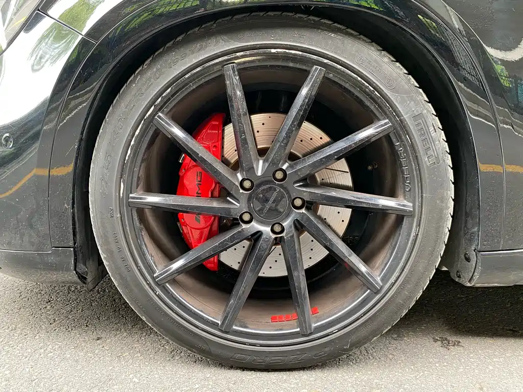 Mercedes-AMG GLA 45 4MATIC