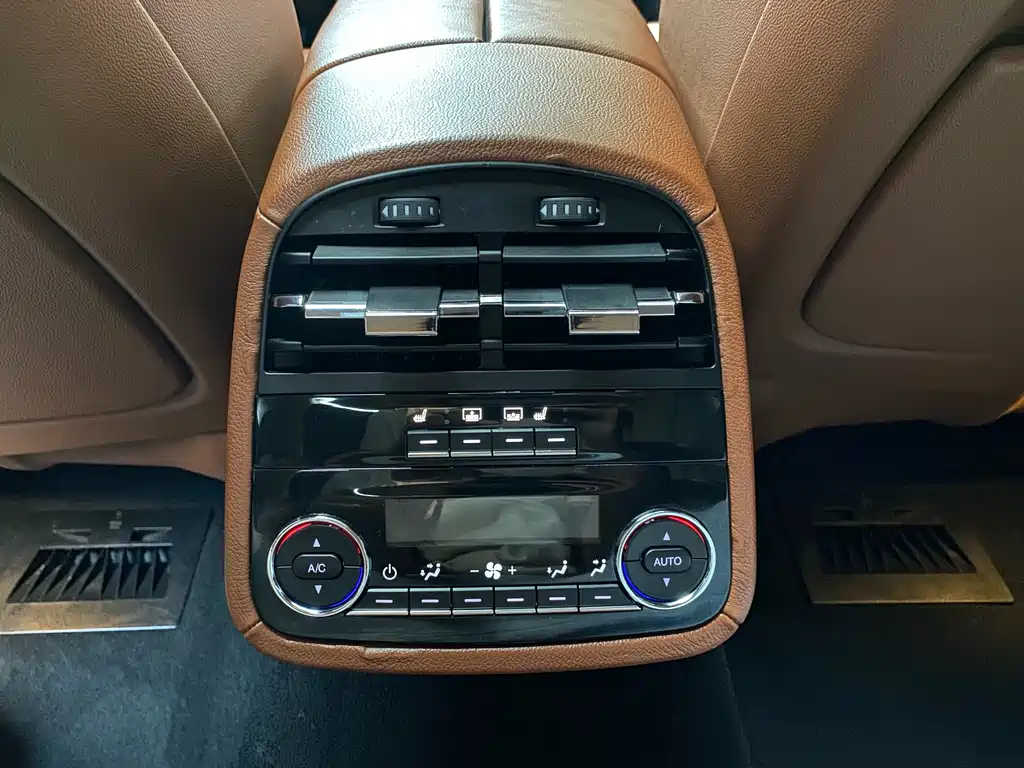 Maserati Quattroporte 2015 3.0T Standard