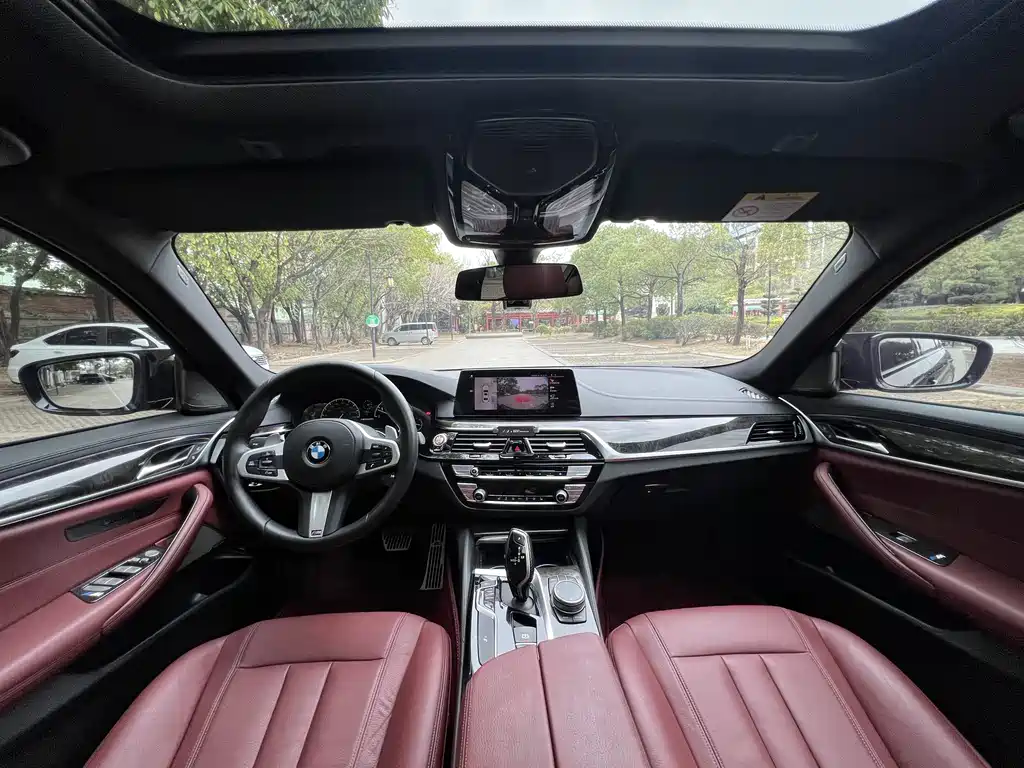 BMW 5 Series 2019 Facelift 530Li Leading Edition M Sport Package