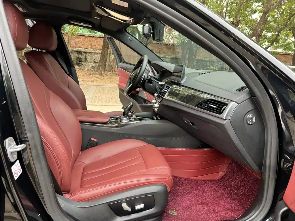 BMW 5 Series 2019 Facelift 530Li Leading Edition M Sport Package