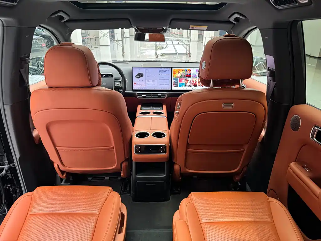 Li Auto L8 2024 Pro