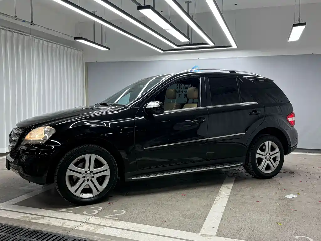 Mercedes-Benz M-Class 2010 ML 350 4MATIC Luxury Edition