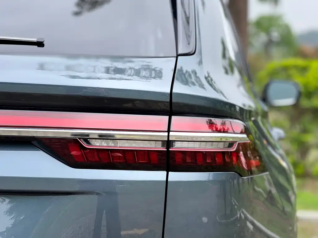 Geely Xingyue L 2021 2.0TD High Power Automatic AWD Flagship Edition