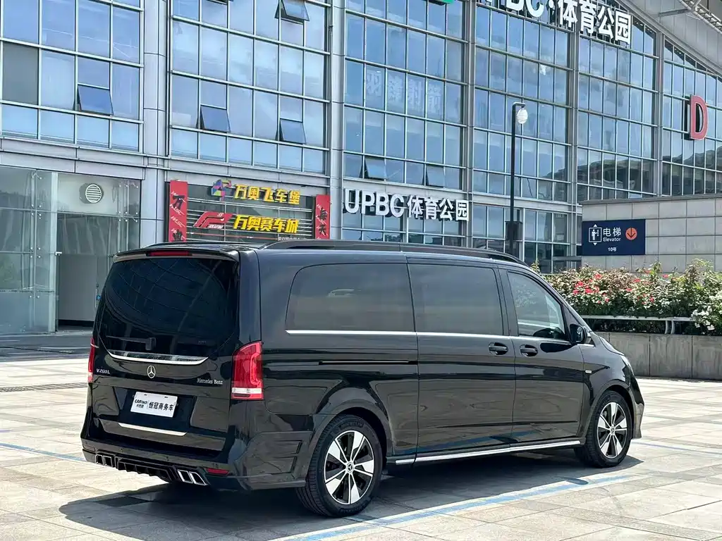 Mercedes-Benz V-Class 2021 V 260 L Long Wheelbase Prestige Edition