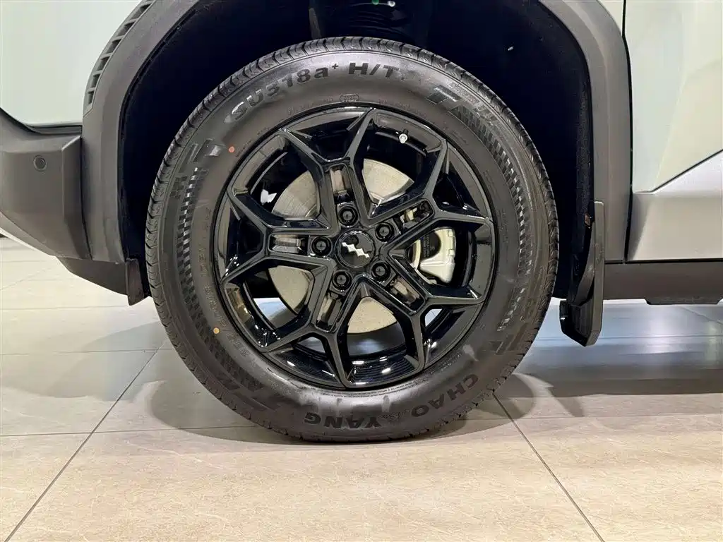 Titan 3 2025 501KM RWD Max
