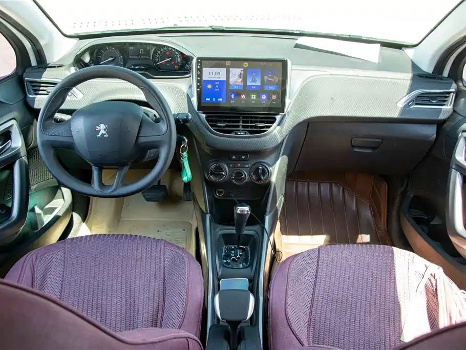 Peugeot 2008 2014 1.6L Automatic Trend Edition