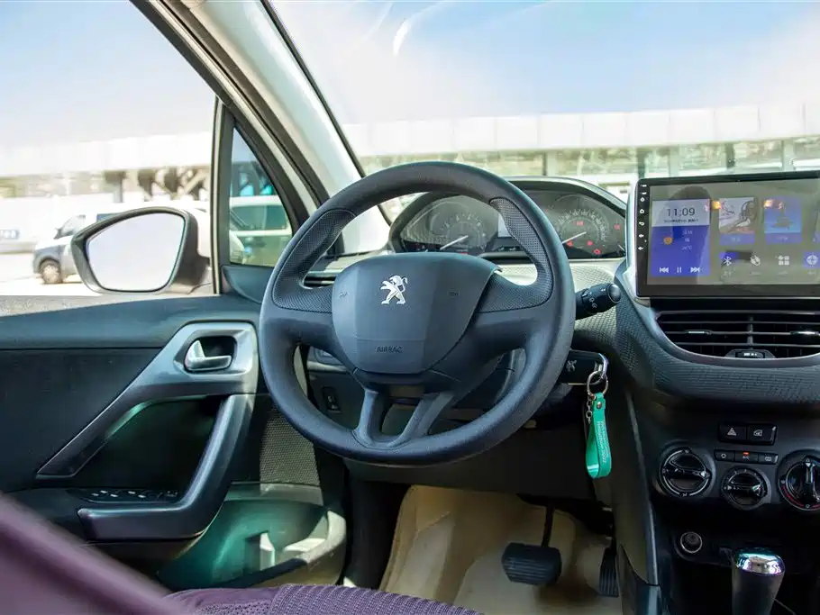 Peugeot 2008 2014 1.6L Automatic Trend Edition
